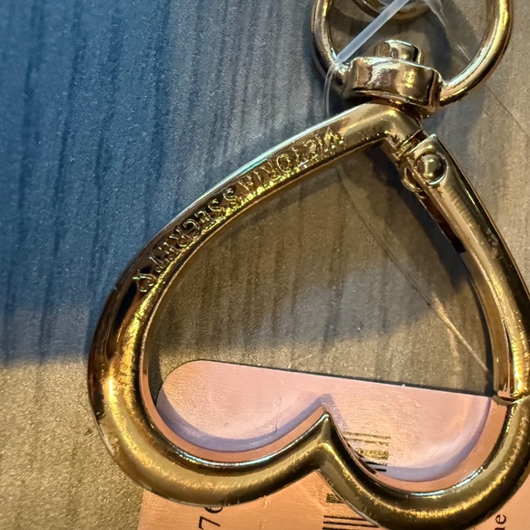 Victoria’s Secret Key Chain Card Holder/Mini Wallet - Picture 3 of 6